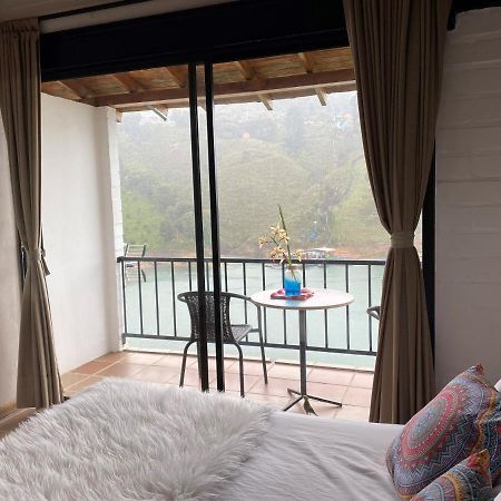 Ecolodge Bahia Del Penon Guatapé Eksteriør bilde