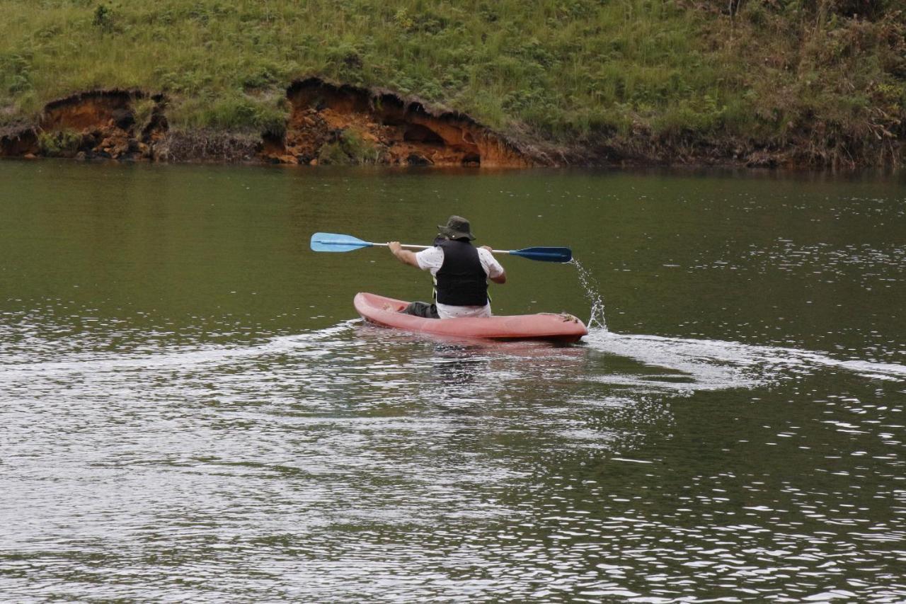 Ecolodge Bahia Del Penon Guatapé Eksteriør bilde