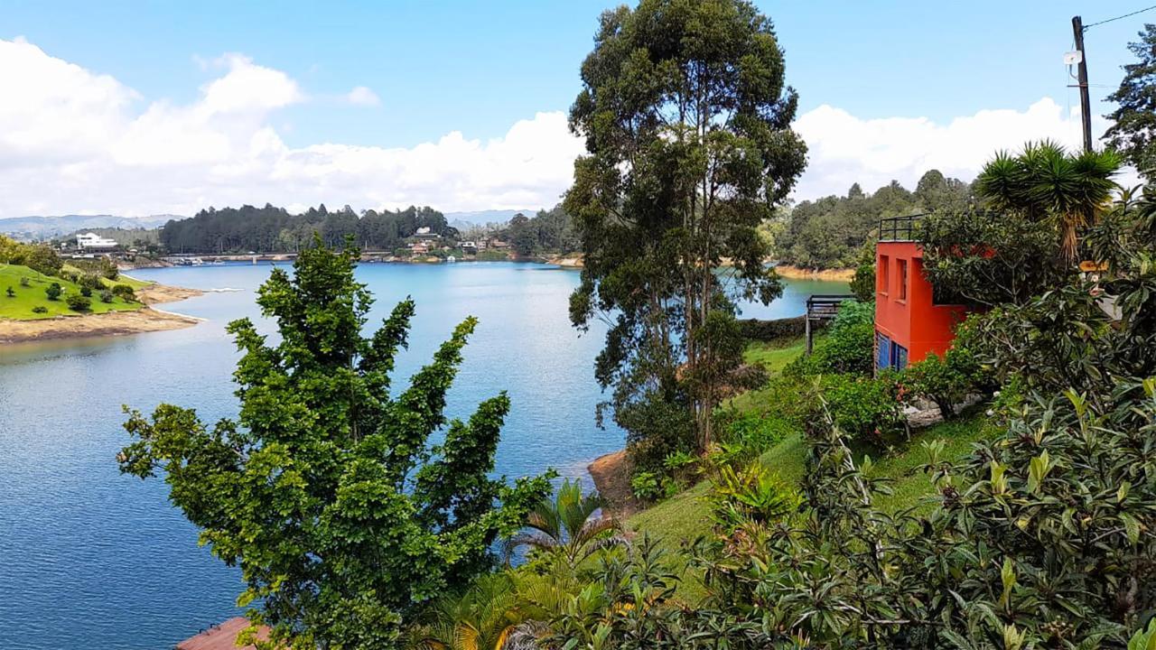 Ecolodge Bahia Del Penon Guatapé Eksteriør bilde