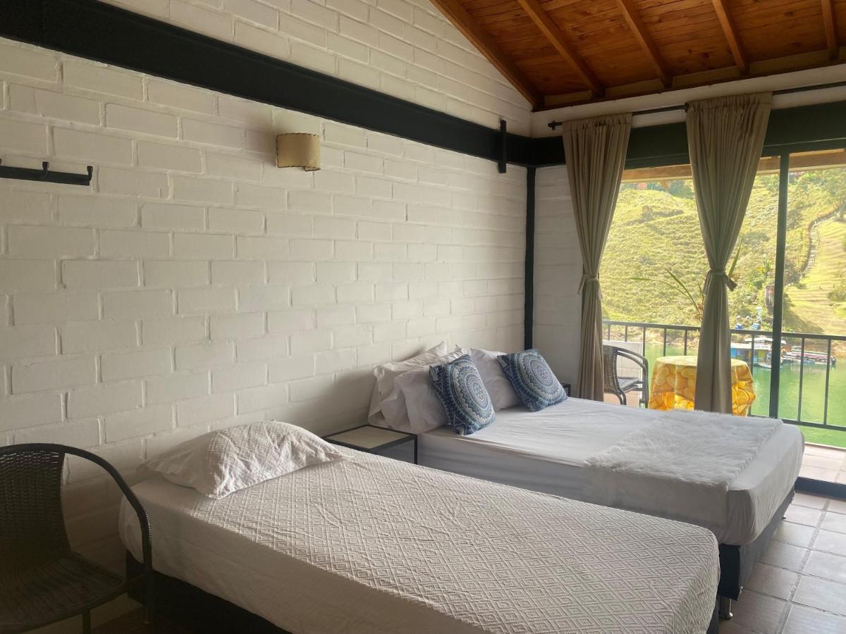 Ecolodge Bahia Del Penon Guatapé Eksteriør bilde