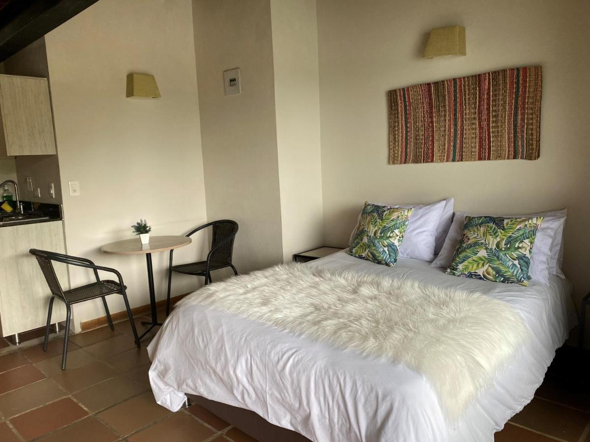 Ecolodge Bahia Del Penon Guatapé Eksteriør bilde