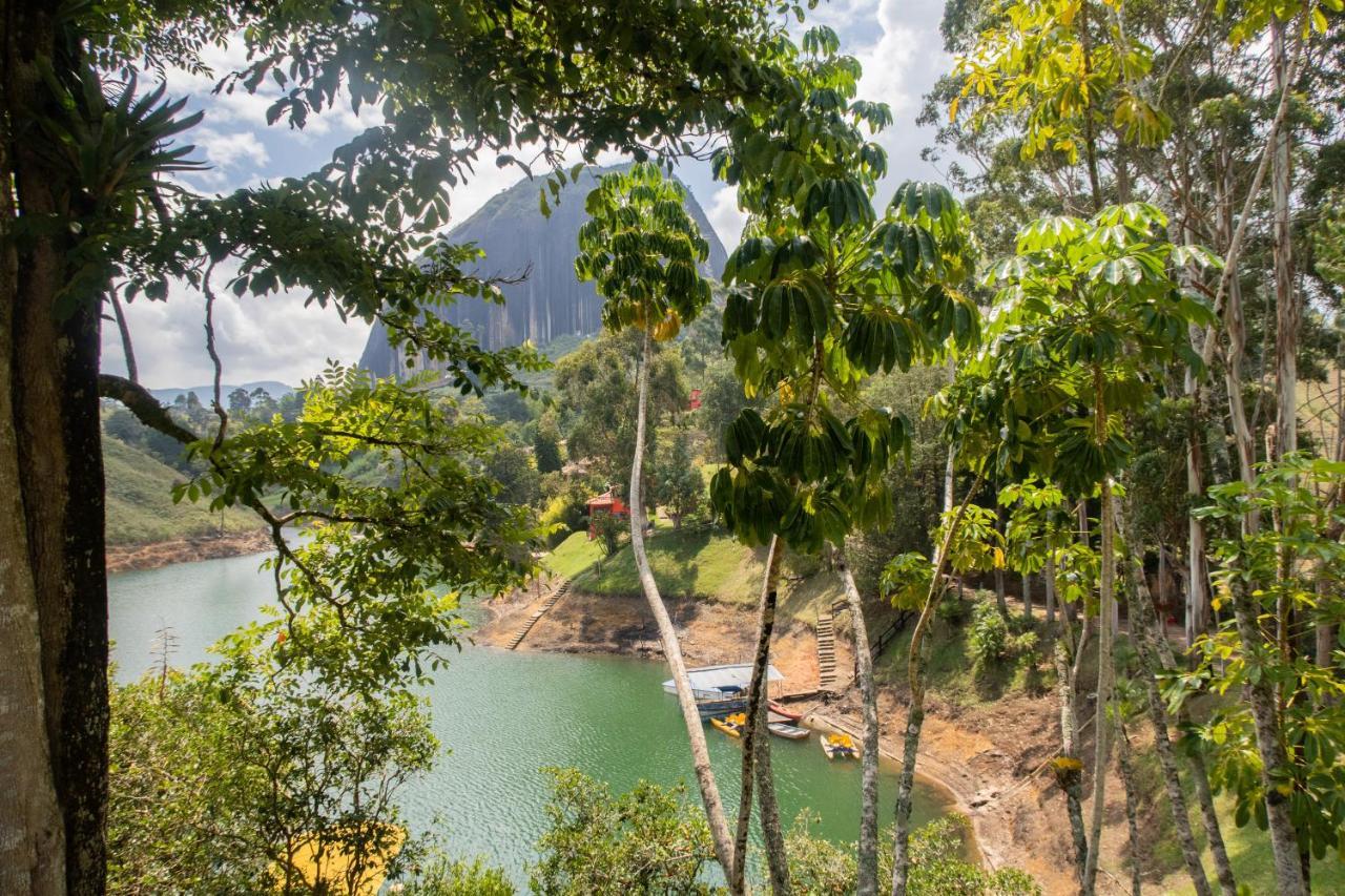 Ecolodge Bahia Del Penon Guatapé Eksteriør bilde
